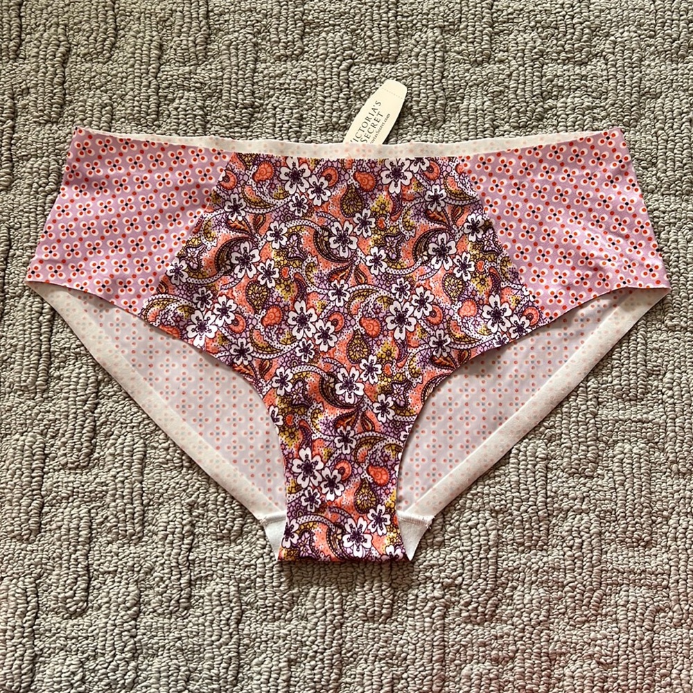 Victoria’s Secret Hiphugger Panty